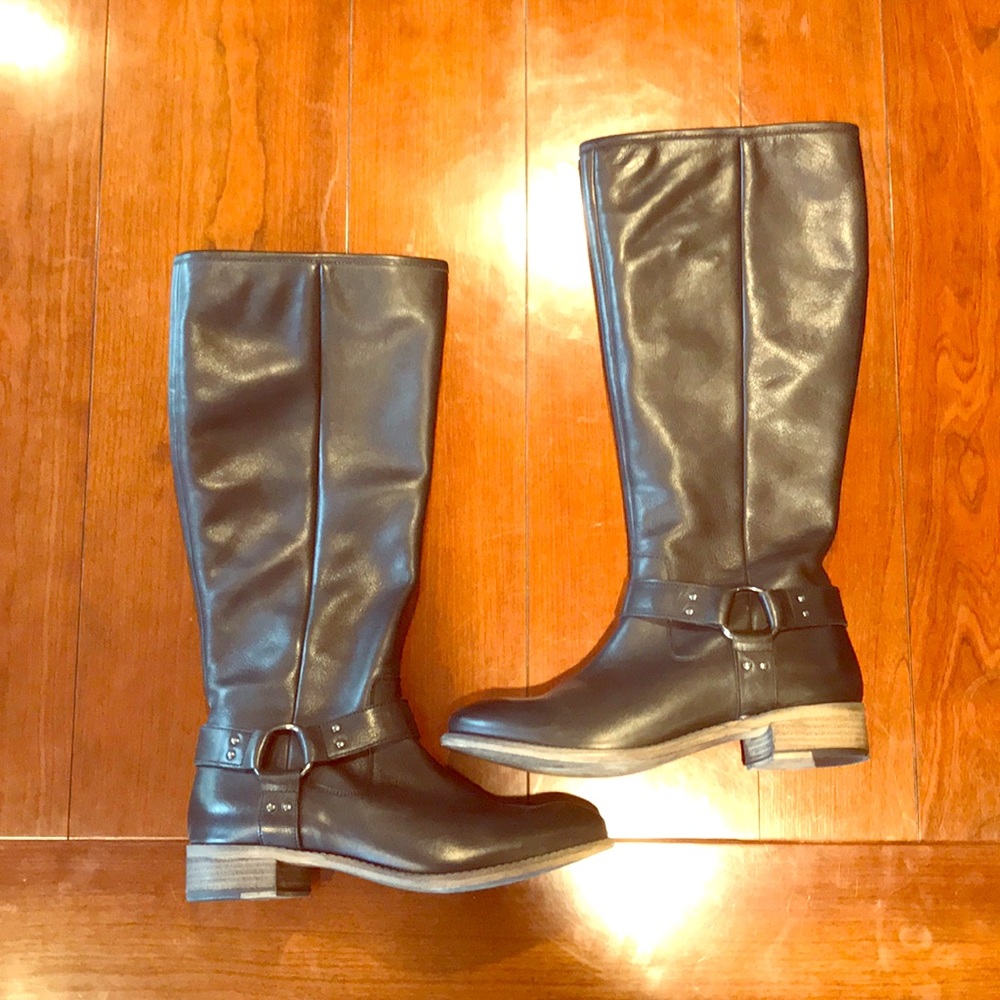 Diba Black boots-worn once!